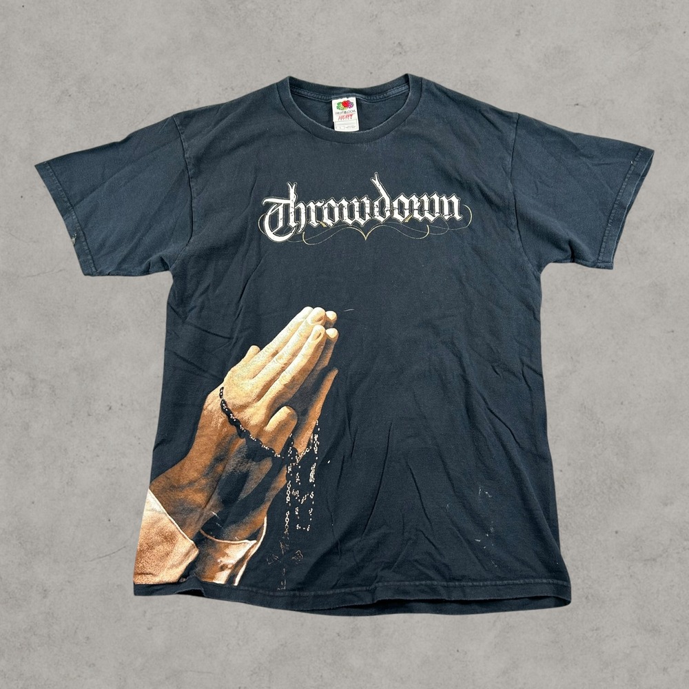 Throwdown T-Shirt Men Large Black Praying Hands Rosary Hardcore Vendetta Y2K